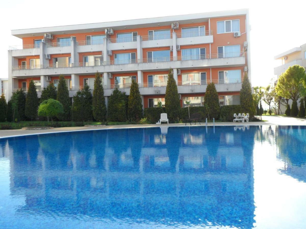 Студия Несебър Форт Клуб Pantai Sunny Luaran gambar