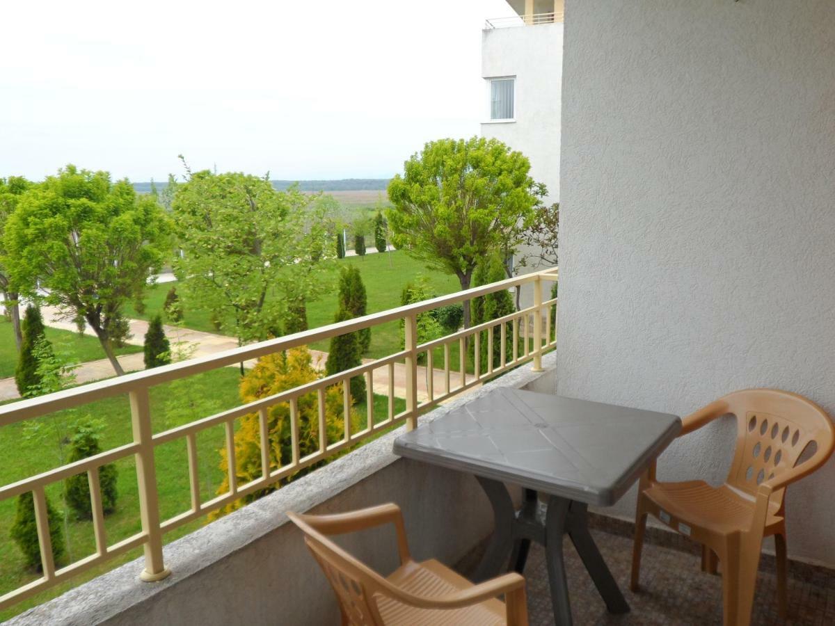 Студия Несебър Форт Клуб Pantai Sunny Luaran gambar